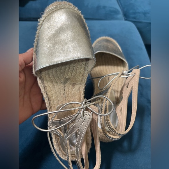 Zara gold metallic lace up espadrilles size 6 - Picture 4 of 9